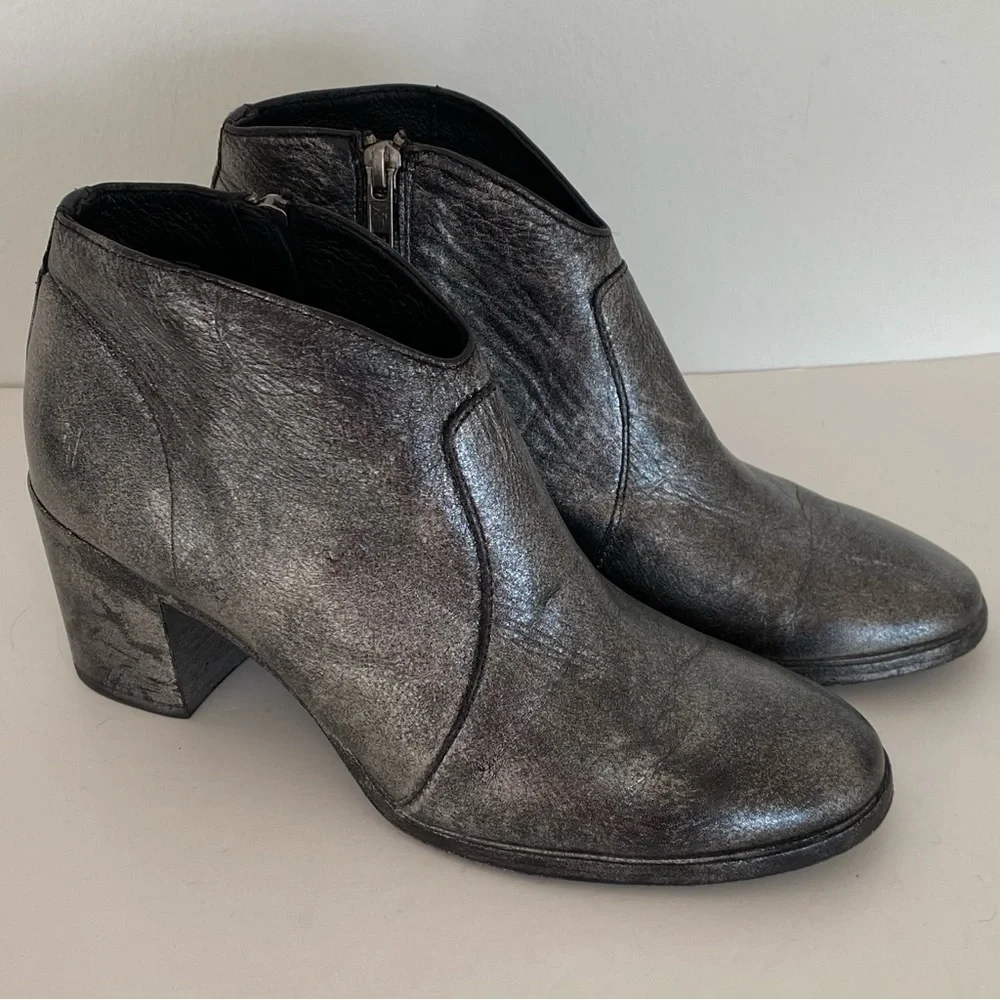 Frye Nora short ankle zip bootie metallic silver black gray - Picture 12 of 15